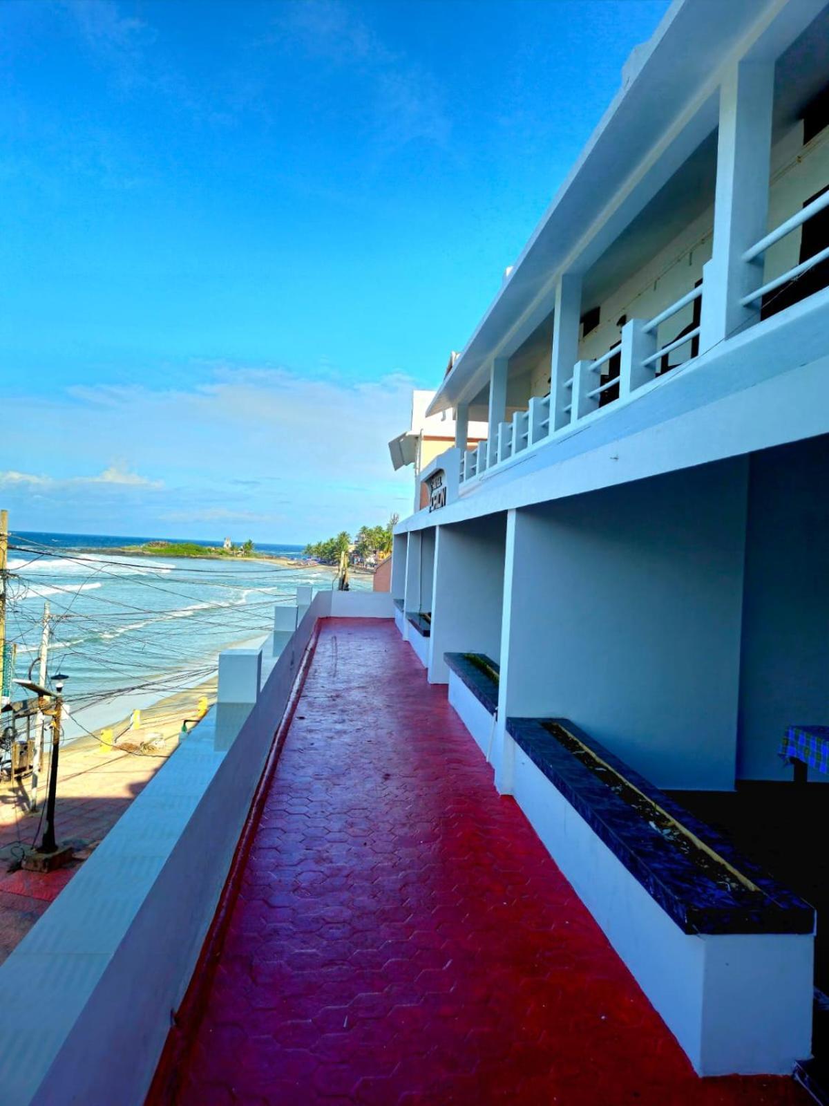 Orion Seaview Beach Hotel Kovalam Buitenkant foto