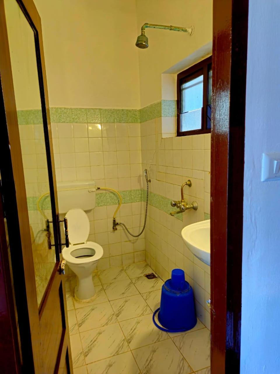 Orion Seaview Beach Hotel Kovalam Buitenkant foto