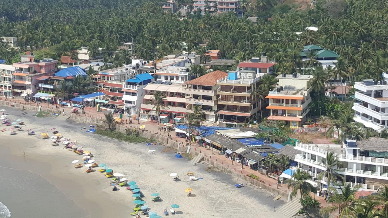 Orion Seaview Beach Hotel Kovalam Buitenkant foto
